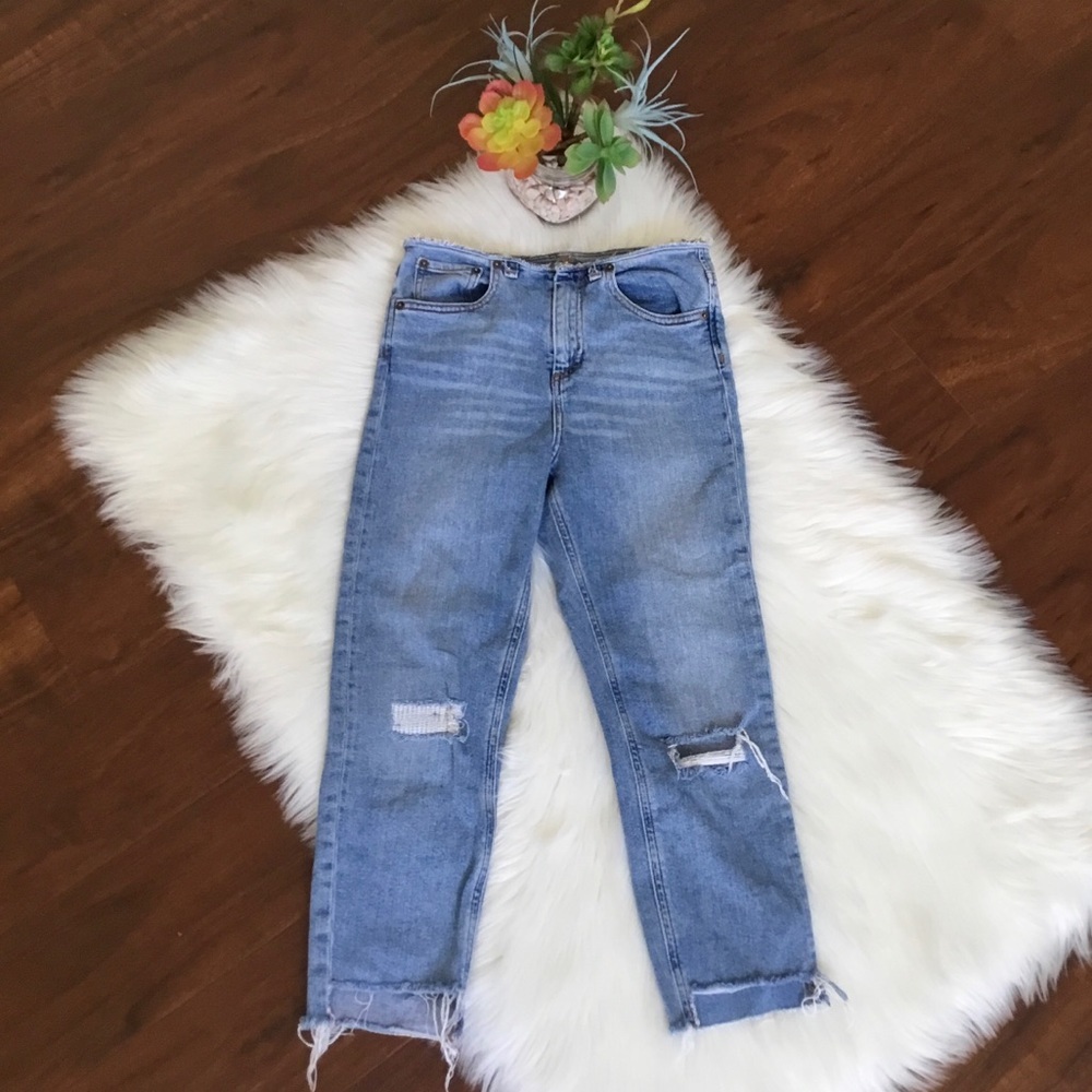 ASOS Distressed Raw Hem Jeans Size 24